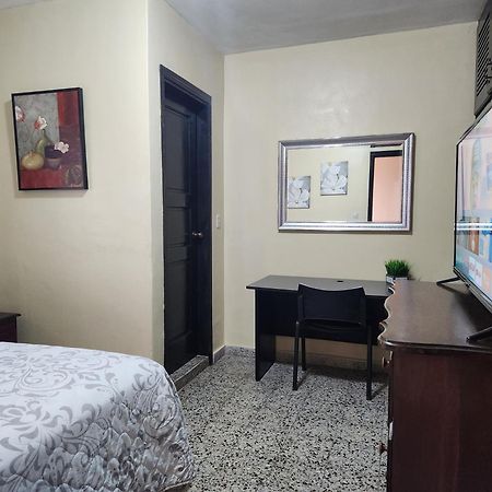 فندق Casa Altamira سان بيدرو سولا المظهر الخارجي الصورة