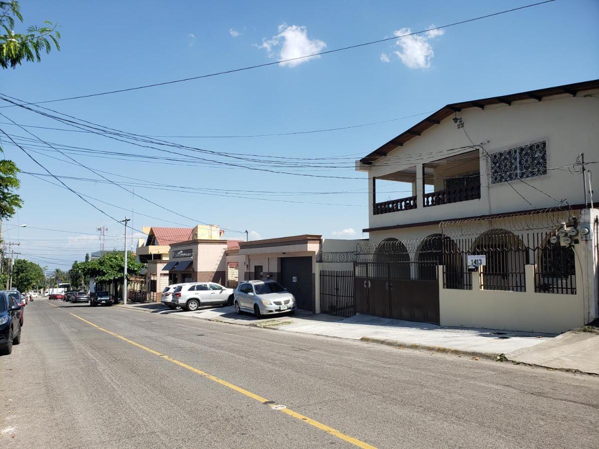 فندق Casa Altamira سان بيدرو سولا المظهر الخارجي الصورة