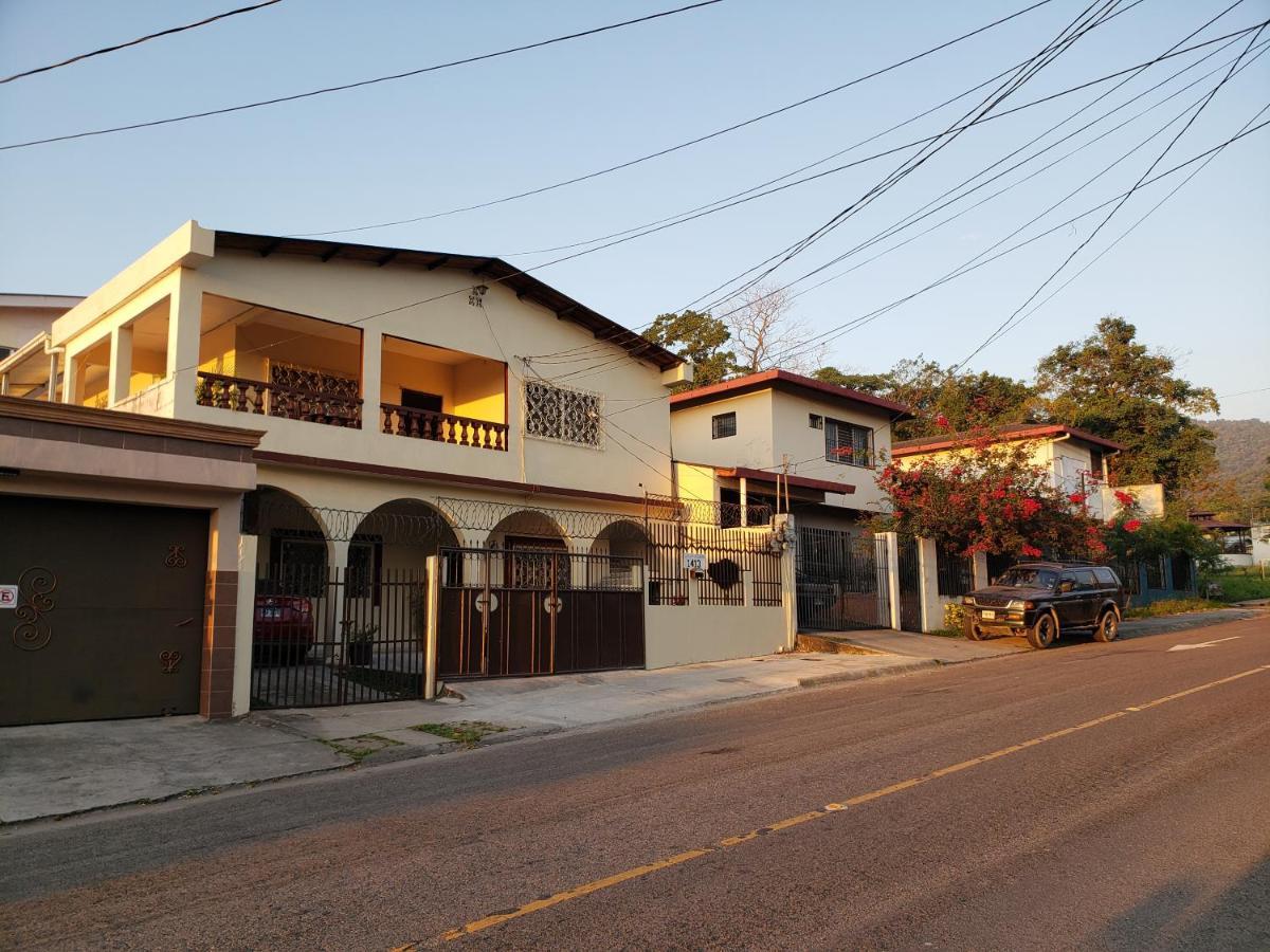 فندق Casa Altamira سان بيدرو سولا المظهر الخارجي الصورة