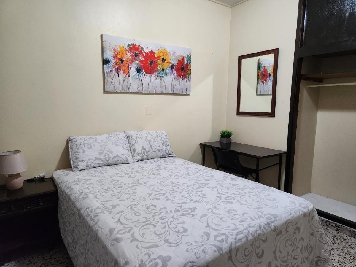 فندق Casa Altamira سان بيدرو سولا المظهر الخارجي الصورة