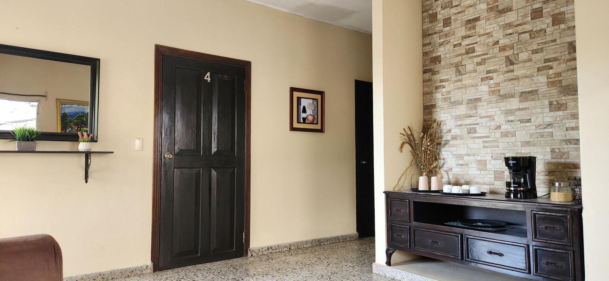 فندق Casa Altamira سان بيدرو سولا المظهر الخارجي الصورة